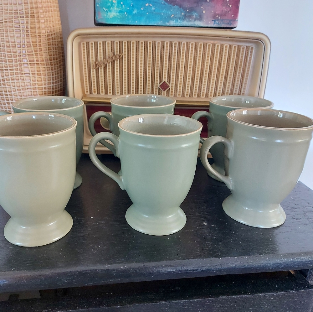 Green Mugs